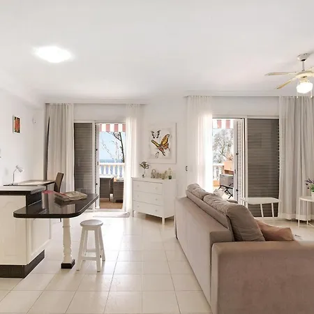 Bonitas Vistas A Acantilados Lejlighed *